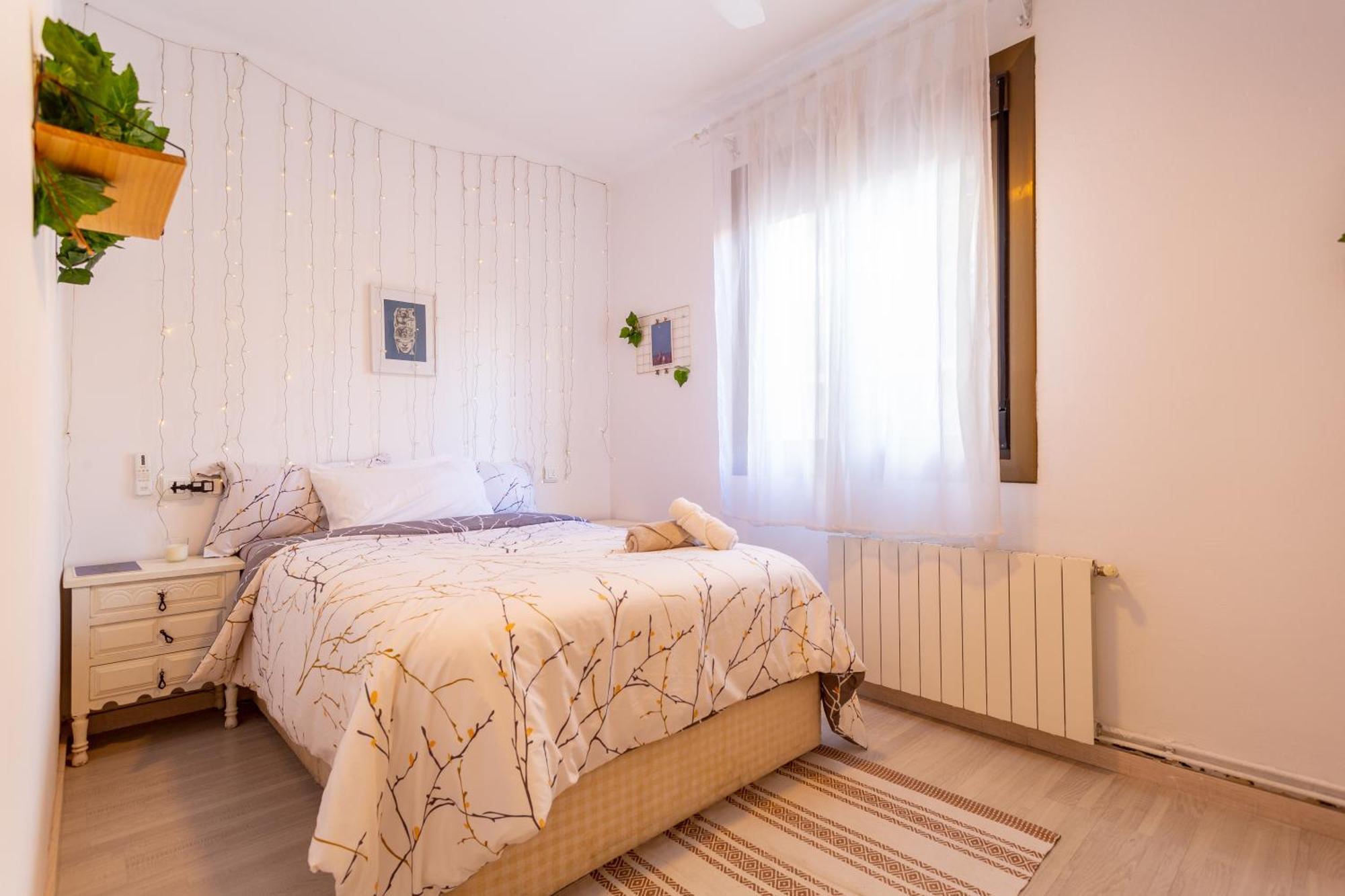 Cosy Apartment. 10Min Walk To The Beach & Train Таррагона Экстерьер фото